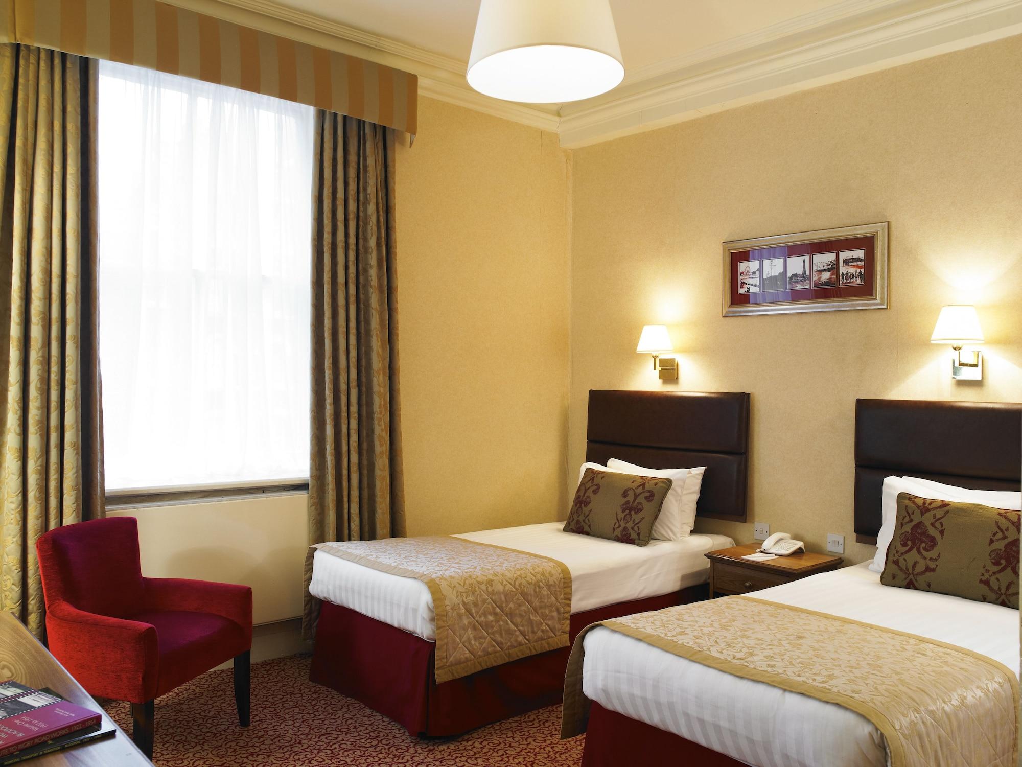 BLACKPOOL IMPERIAL HOTEL BLACKPOOL | 4 UNTERKUNFT IN NORTH SHORE VON £140 - Shawries Hotel Blackpool Four In A Bed