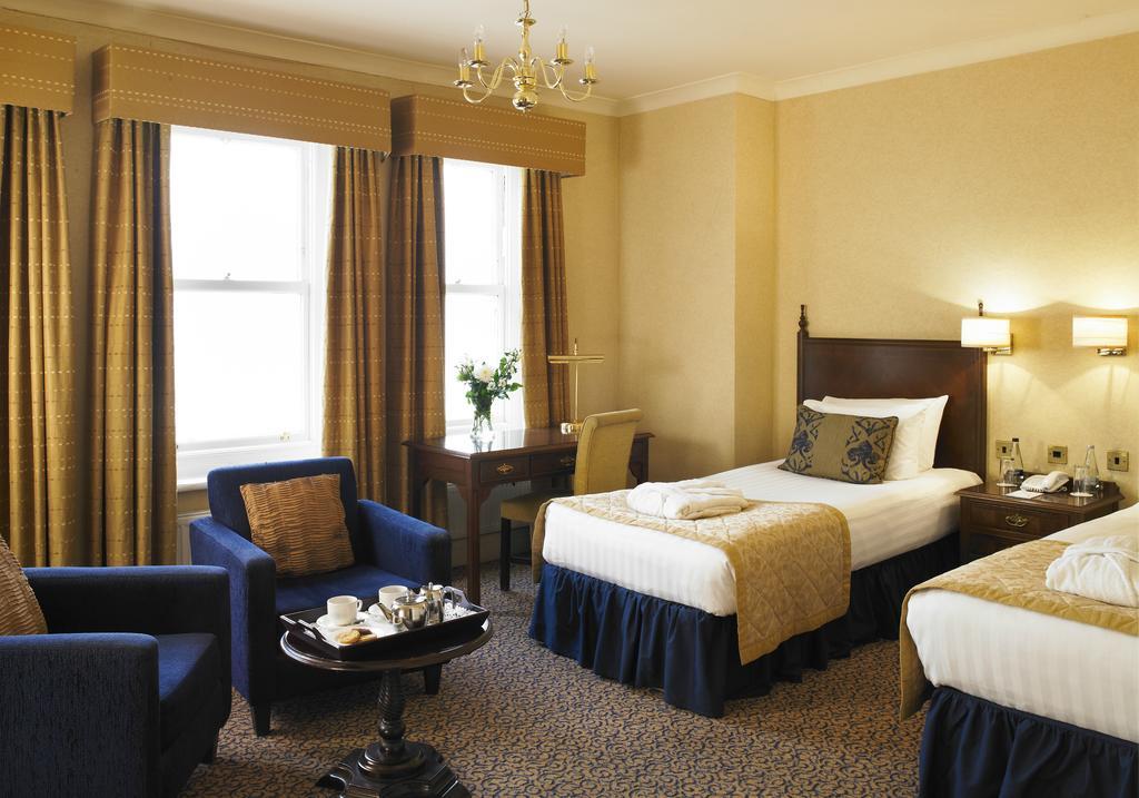 BLACKPOOL IMPERIAL HOTEL BLACKPOOL | 4 UNTERKUNFT IN NORTH SHORE VON £140 - Shawries Hotel Blackpool Four In A Bed